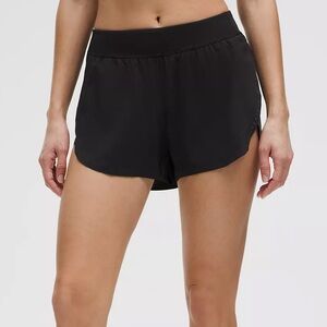Fast and Free High-Rise Classic-Fit Split Short 3 Women's Black Athletic Shorts